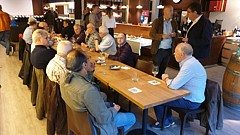 MR besucht Roche Turm